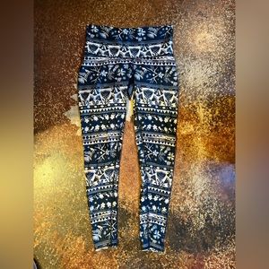 Tiki Moonflower Leggings Yoga Pants Sustainable size Medium M